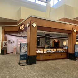 Towne Center Mall