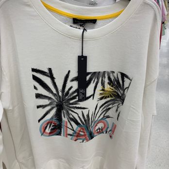T J Maxx - T-shirt - Department Stores Near Me - Palm Desert, California
