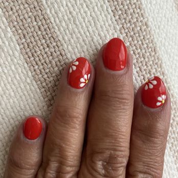 Fancy Tips & Toes - Nail Salons Near Me - Clovis, California