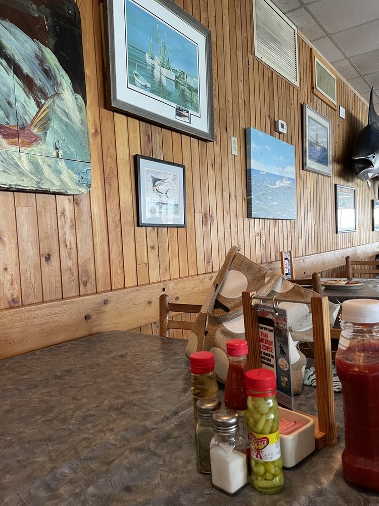 Sanitary Fish Market & Restaurant