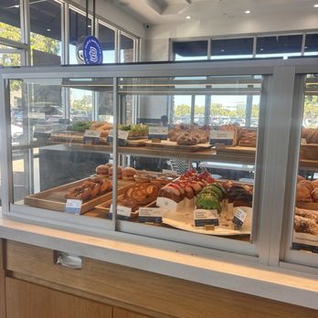 Paris Baguette - Mochi donuts above and beautiful Supreme Croissants below - Patisserie/Cake Shop Near Me - Cypress, California Paris Baguette - Mochi donuts above and beautiful Supreme Croissants below - Patisserie/Cake Shop Near Me - Cypress, California