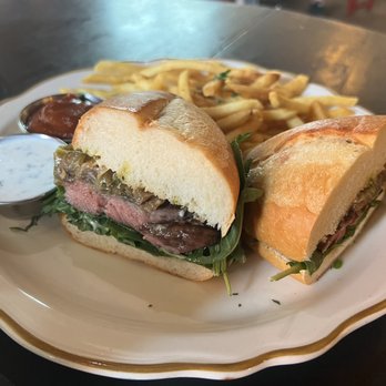 Sideboard - Danville - Grilled flatiron steak sandwhich - Comfort Food Near Me - Danville, California