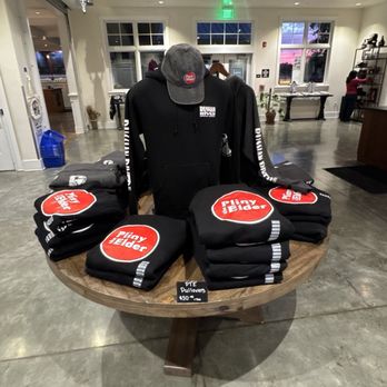 Russian River Brewing - Gift shop - Brewpubs Near Me - Windsor, California Russian River Brewing - Gift shop - Brewpubs Near Me - Windsor, California
