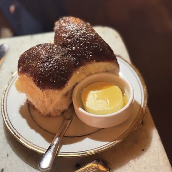 Sunny's Steakhouse - House rolls - Cocktail Bars Near Me - Miami, Florida