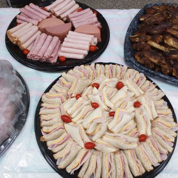 Cecil's Cafe - a variety of finger foods - Soul Food Near Me - Forrest City, Arkansas Cecil's Cafe - a variety of finger foods - Soul Food Near Me - Forrest City, Arkansas
