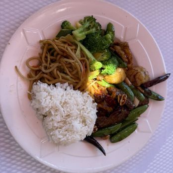 UNCLE YU’S AT THE VINEYARD - Updated August 2025 - 921 Photos & 1154 ...