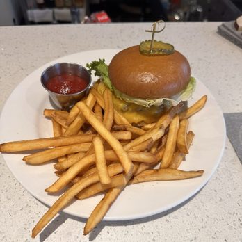 Cook & Craft - High Street - Craft Burger - New American Near Me - Phoenix, Arizona