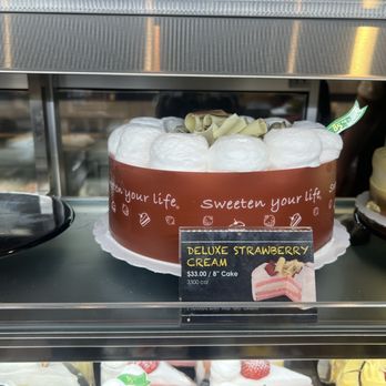 85°C Bakery Cafe-Enterprise - Cake pricing - Bakeries Near Me - Las Vegas, Nevada