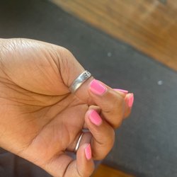 Miracle Nails - Another chipped nail