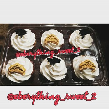 Eberything Sweet Baking - a dozen cupcakes - Desserts Near Me Eberything Sweet Baking - a dozen cupcakes - Desserts Near Me