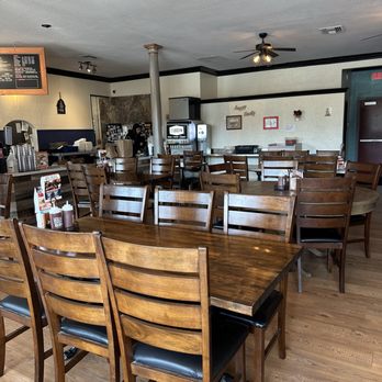 Wagon Wheel BBQ - Interior - Barbeque Near Me - Mountain View, California Wagon Wheel BBQ - Interior - Barbeque Near Me - Mountain View, California