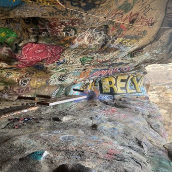 Hummingbird Trail - Benches in the cave. - Hiking Near Me - Simi Valley, California