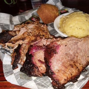 Greenbush Brewing - Pulled pork, brisket, mashed potatoes, and biscuit - Barbeque Near Me - Sawyer, Michigan Greenbush Brewing - Pulled pork, brisket, mashed potatoes, and biscuit - Barbeque Near Me - Sawyer, Michigan