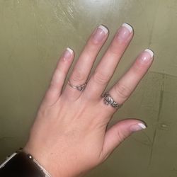 Sunny Nails & Spa - French Manicure