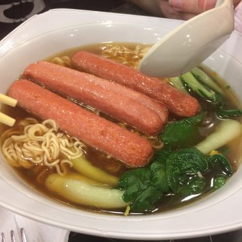 海景粥店 - Sausage soup: read hot dog soup - Congee Near Me - Hong Kong, HK