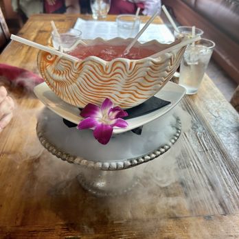 Sur at The Barnyard - Big island cocktail - New American Near Me - Carmel, California Sur at The Barnyard - Big island cocktail - New American Near Me - Carmel, California