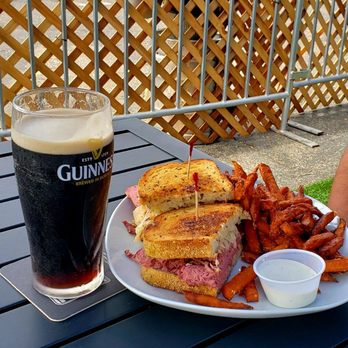 Bloom's Irish Pub - Ruben Sandwich with sweet potatoes fries. - Irish Pub Near Me - San Clemente, California