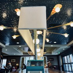 Poindexter Cafe - Waiting for my chai latte on oat milk