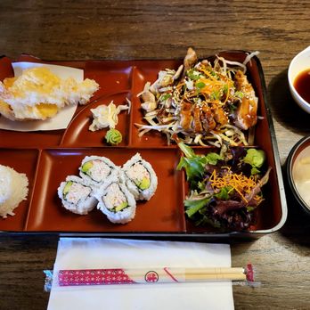 Todai Sushi - Lunch Box A $16.00 (4pcs California roll, chicken teriyaki, rice, tempura (yam, potato, prawn), salad, miso soup) ~ 飯量實在太少，整體而言是吃不飽 - Japanese Near Me - Delta, British Columbia