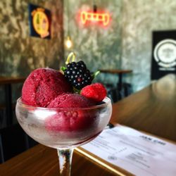 JAN CHI Korean Feast - Purple berry sorbet