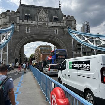 Tower Bridge - Landmarks & Historical Buildings Near Me - London, XGL Tower Bridge - Landmarks & Historical Buildings Near Me - London, XGL
