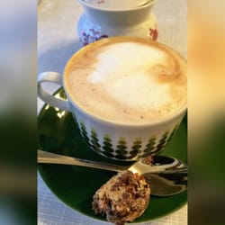 Edith's Stadthofladen - Sehr leckerer Cappuccino