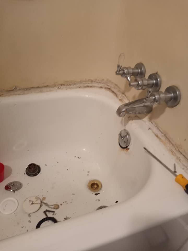 Slide of East Lansing Handyman