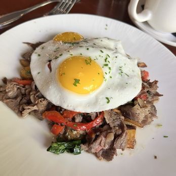 Scott's Bar & Grill - Prime Rib Hash - Seafood Near Me - Edmonds, Washington