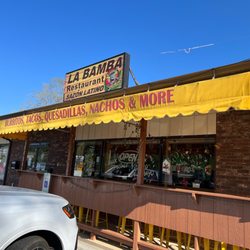 La Bamba Burrito Express - La Bamba where my friend Niki & I enjoyed a fabulous dinner last night.