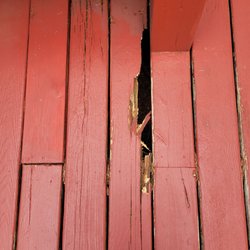Optimum Property Management & Vacation Rentals - Rotting patio