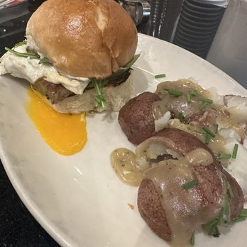 Sleepy Bee Cafe - Downtown - Queen City Bee Sandwich - do not recommend - Breakfast & Brunch Near Me - Cincinnati, Ohio Sleepy Bee Cafe - Downtown - Queen City Bee Sandwich - do not recommend - Breakfast & Brunch Near Me - Cincinnati, Ohio