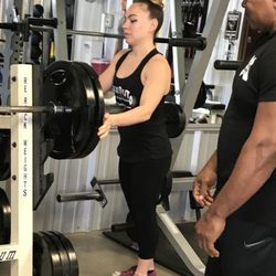 Max Out Strength And Fitness - Katie