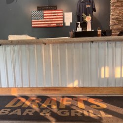 Draft's Bar & Grill