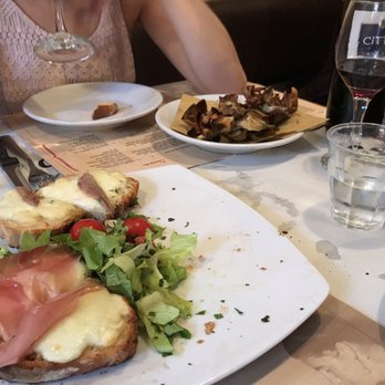 Tonnarello - Fried artichoke - Desserts Near Me - Rome, RM