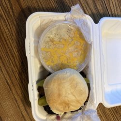 J & L Boulevard BBQ - Smokehouse bacon burger