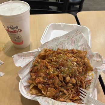 Roberto's Taco Shop - Pollo asada nachos with a large drink - Mexican Near Me - Henderson, Nevada