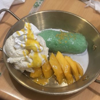 Supreme Thai Bistro - Mango Sticky rice with Coconut Icecream - Thai Near Me - Chantilly, Virginia