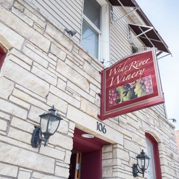 Wide River Winery - Wine Tasting Room Near Me - Le Claire, Iowa Wide River Winery - Wine Tasting Room Near Me - Le Claire, Iowa