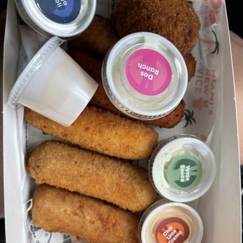 Dos Croquetas - 6 Croqueta Flight Sauces - Bakeries Near Me - Miami, Florida