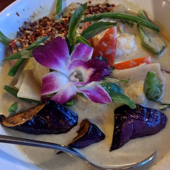 Arches Thai - Best shrimp green curry - Thai Near Me - Moab, Utah