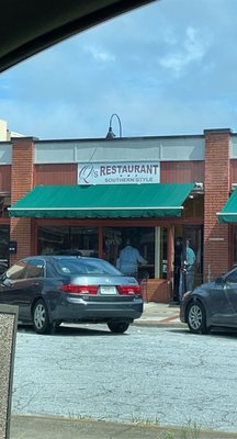 Qs Restaurant by null