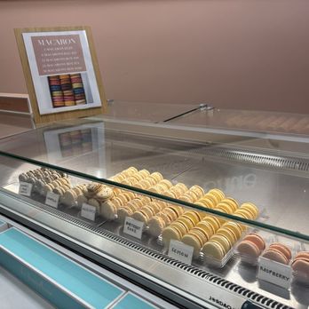 The French Avenue - Cafes Near Me - Irvine, California