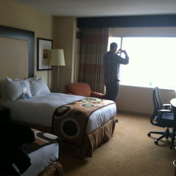 Hilton Baltimore Inner Harbor - Our room - Hotels Near Me - Baltimore, Maryland Hilton Baltimore Inner Harbor - Our room - Hotels Near Me - Baltimore, Maryland