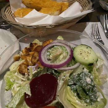 Tartan Room - House salad and a basket of garlic bread - American Near Me - Orange, California