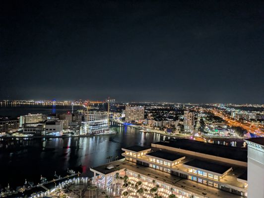 Beacon Tampa Rooftop Lounge by null