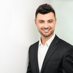 Derek Hirschman, DO