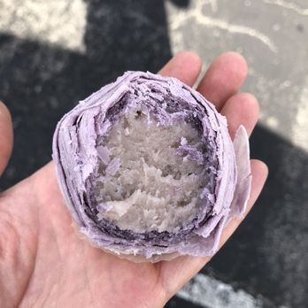 Phu's Bakery - Generous serving of taro! - Bakeries Near Me - Rosemead, California Phu's Bakery - Generous serving of taro! - Bakeries Near Me - Rosemead, California