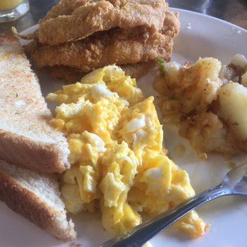 Vonda's Kitchen - Soul Food Near Me - Newark, New Jersey Vonda's Kitchen - Soul Food Near Me - Newark, New Jersey