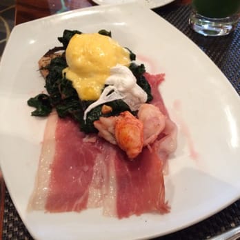 The Blvd - Lobster Benedict w prosciutto - New American Near Me - Beverly Hills, California