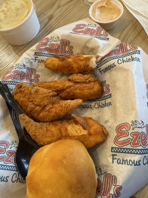 Ezell's Famous Chicken by null
